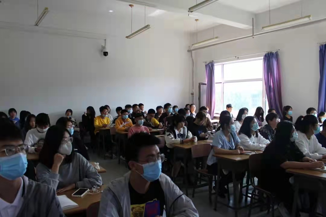 7891a83802a74b89420d4eeb84b2383