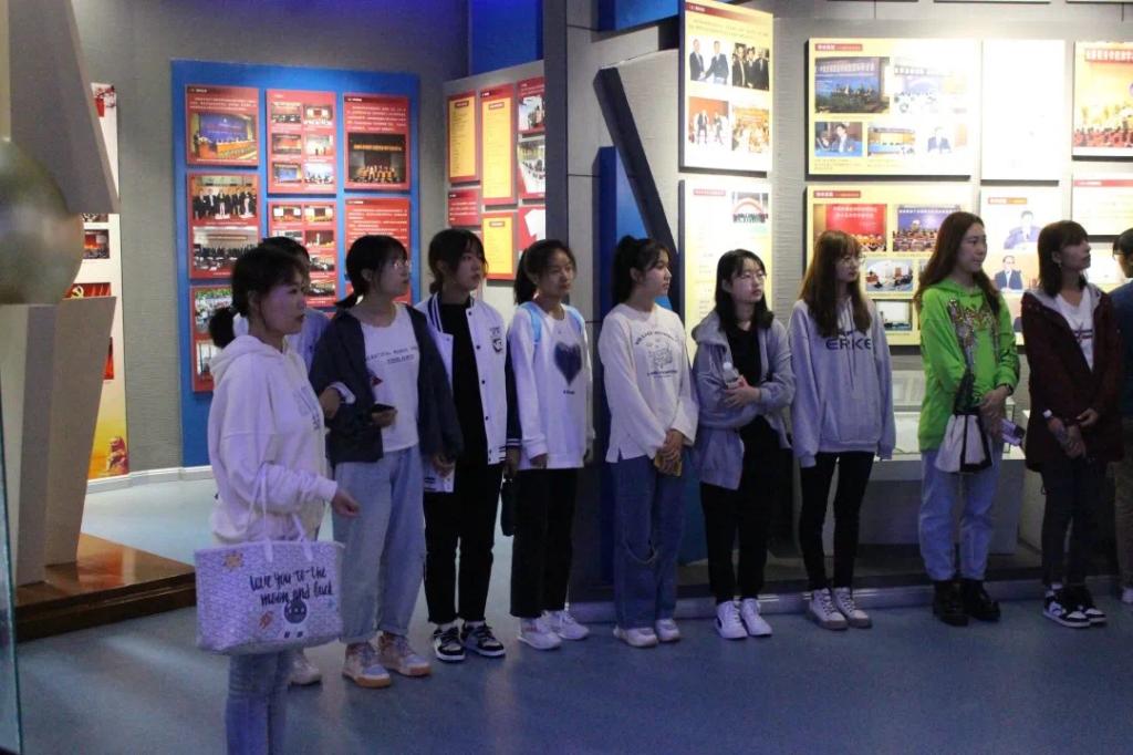 2021-09-29 00:41:55.905000