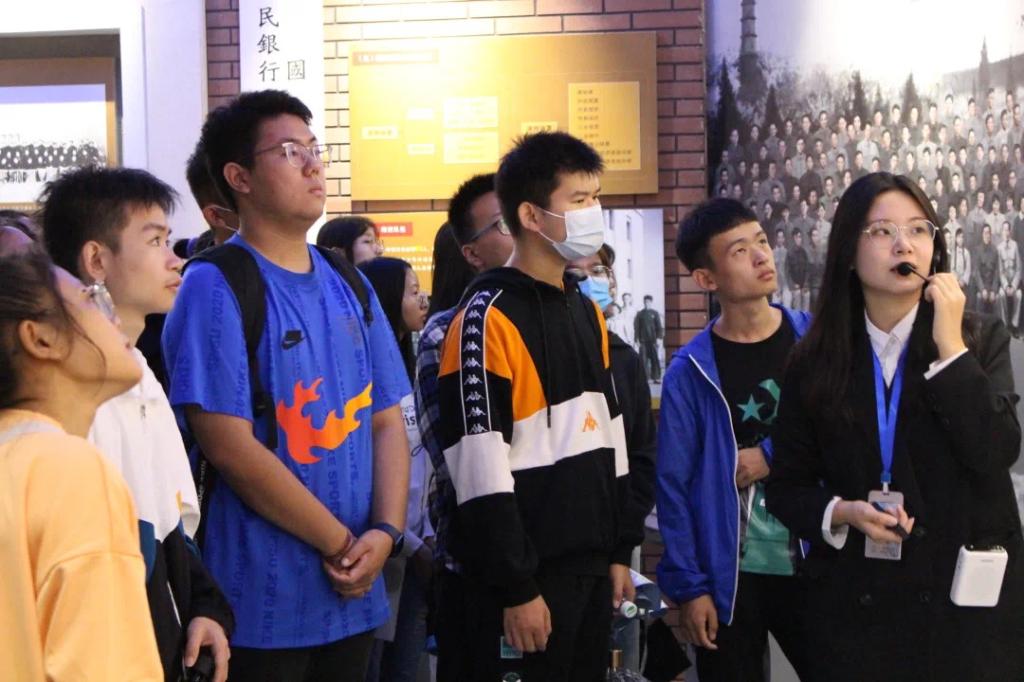 2021-09-29 00:41:43.205000